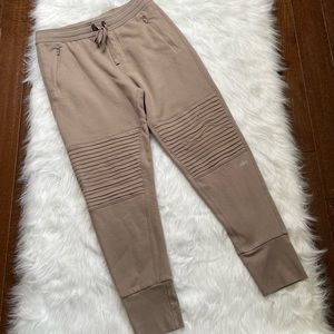 Alo Yoga Urban Joggers Size L Drawstring Waist Band Zipper Pockets Moto Tapered